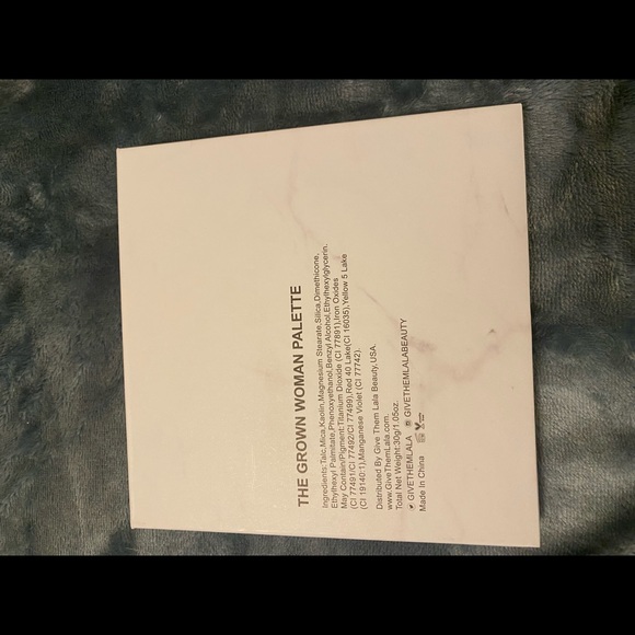 Eyeshadow palette - Picture 5 of 5